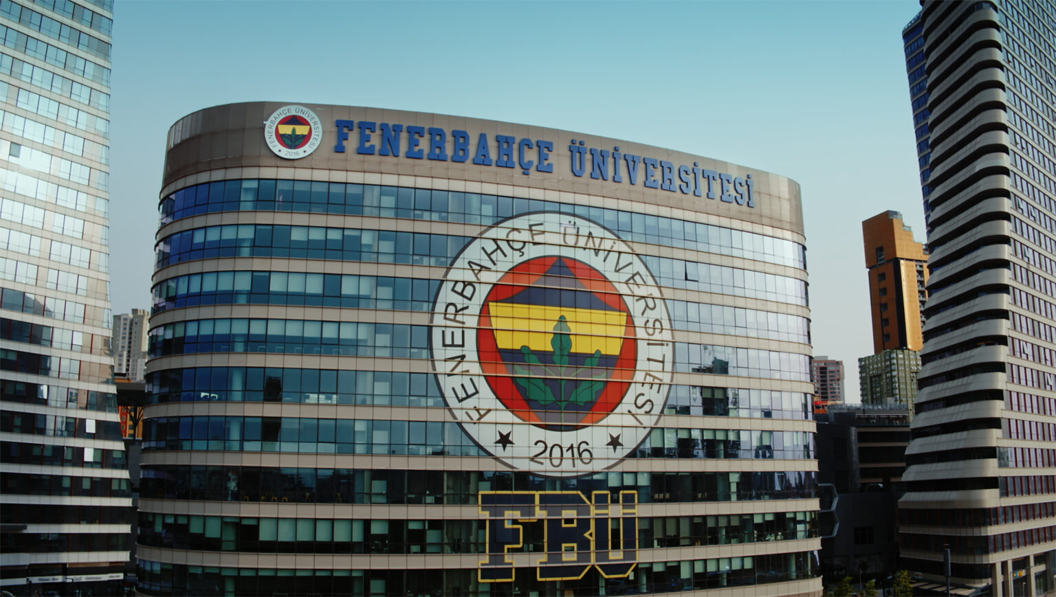 دانشگاه فنرباغچه استانبول